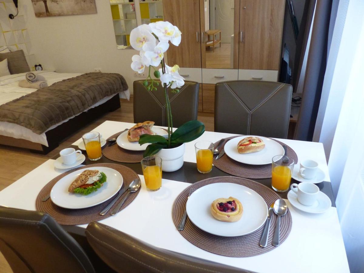 Apartment Avanti Budapest Bagian luar foto